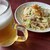 ふぁみりぃ中華 大王 - 料理写真:野菜炒めと生ビール