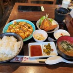 漫遊記 - 週替わりランチ/麻婆豆腐.アジフライ