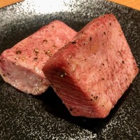 YAKINIKU BON'S - 