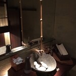 BAR　足袋 - トイレでも、くつろげる空間(*´꒳`*)