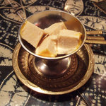 アヒリヤ - クルフィ(690円)