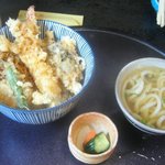 満月茶家 - 天丼（うどん付き）