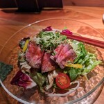 Dainingu Rokubou - ローストビーフとキノコのサラダ