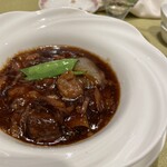 Zui rin - 牛バラ肉の上海風煮込み