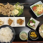 二升五合 - 豚しょうが焼定食　¥880