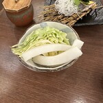 山内農場 三河安城駅前店 - お通しで、味噌が美味しいですよ！！！