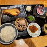 Sakana To Sake Hanatare - 