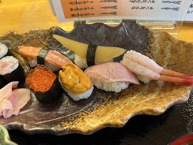 倉寿し - 赤湯（寿司）の写真