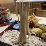 双葉家 - 野菜箱天ぷそば　蕎麦