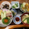 Sushi Kappou Yuuki - ランチ海鮮ちらし