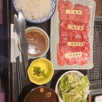 山形山　月島店 - 