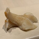 Sushi Nishioka - 日間賀島の素潜り漁師がとったみる貝