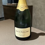 ファン・ダルクオーレ - シャンパン