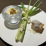 ファン・ダルクオーレ - 群馬県産ゴールドラッシュのパンナコッタと春巻　増田和牛のブレザオラ　コンテチーズかけ