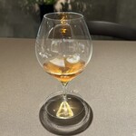 ファン・ダルクオーレ - イタリア　マルサラ産の白