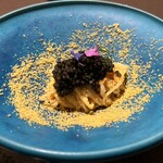 ファン・ダルクオーレ -  北海道産塩水ウニと自家製カラスミカッペリーニ
      イタリア産オセトラキャビアのせ