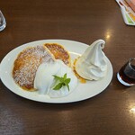 Hamakita Kohi - 生クリームパンケーキ(*‘ω‘ *)