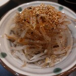 大衆昭和居酒屋 新横浜の夕焼け一番星 新横☆酒場 - 辣油と一味を追加