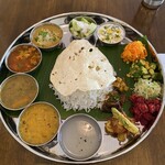 南インド料理 マリアラム - これが‼️ミールスC カラフルなプレート 