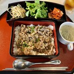 巨牛荘 六本木店 - 