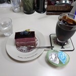 249351871 - ブルーベリームース、アイスコーヒー