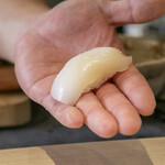 魚菜鶏 神楽戸 - おまかせコースは季節のお鮨あり