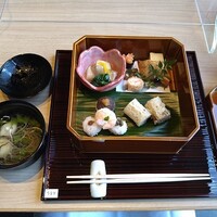 なだ万 高輪プライム - 睦月御膳