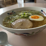 美味しんぼ山岡 - 水面
