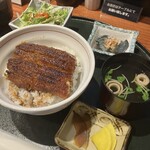 うなぎと本まぐろ 二代目 田 - 