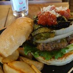 パントリー コヨーテ - 