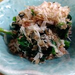 とん八 - ほうれん草のおひたし 350円(税込)(2024年5月22日撮影)
