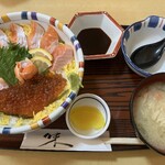 味処・民宿 まつや - 料理写真:琴浦サーモンいくら丼￥2,420
