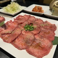 老舗精肉店直送 千種焼肉 飛騨牛の奴隷 千種店 - 