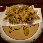 天橋立 幽斎 - とり貝のヒモ・マンボウ・神馬藻と野菜の かきあげ