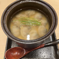 東京寿司 ITAMAE SUSHI -PRIME- GINZA SIX店 - おまかせ５５００円。アサリの茶碗蒸し。アサリがふんわりプリプリで絶妙な火入れです（╹◡╹）