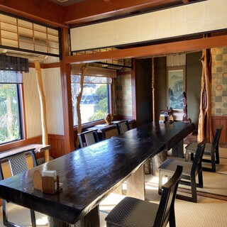 少人数から60名様以上まで。全席個室の和空間