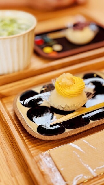 移転】フラワーおはぎ専門店 Oh!huggy!! 石垣島店 （オーハギー