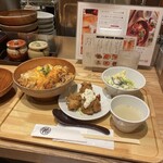 名古屋コーチン親子丼 酉しみず - 