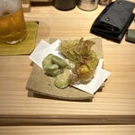 Ginza Ginshichi - ヤングコーンとそら豆の天ぷら