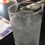 和伊の皿 美倭 - テーブル席はピッチャーではないらしい？