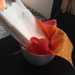 和伊の皿 美倭 - ナプキンもいいな