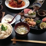 和伊の皿 美倭 - 美倭のワンプレート、おいしそうだごはんも大盛り