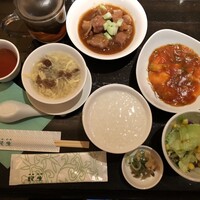 廣東料理 民生 ヒルトンプラザウエスト店 - 