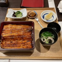 割烹蒲焼 横浜八十八 吉田町店 - 