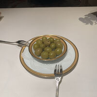 アピシウス - アンチョビオリーブ