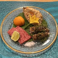 日本料理秀たか - お造り（メスの蝦蛄と花山椒、栗蟹、松阪牛クリミ）