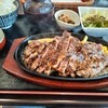 ステーキ&ハンバーグ 前田亭 - 料理写真:熟成赤身牛ステーキL定食（焦がしニンニクソース）￥1540