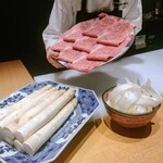 肉割烹 岡田前 - 