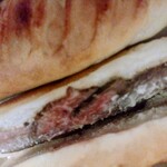 肉割烹 岡田前 - お土産絶品ローストビーフサンド