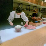 肉割烹 岡田前 - 